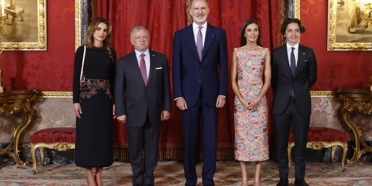 Felipe VI y Abdalá II unen sus voces a favor de la “solución de dos Estados” en Oriente Próximo