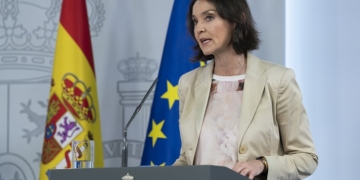 El Gobierno reanudará el 1 de julio la entrada de turistas extranjeros sin cuarentena