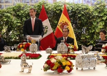 El Rey destaca el compromiso de España con el “crecimiento sostenible de Perú”