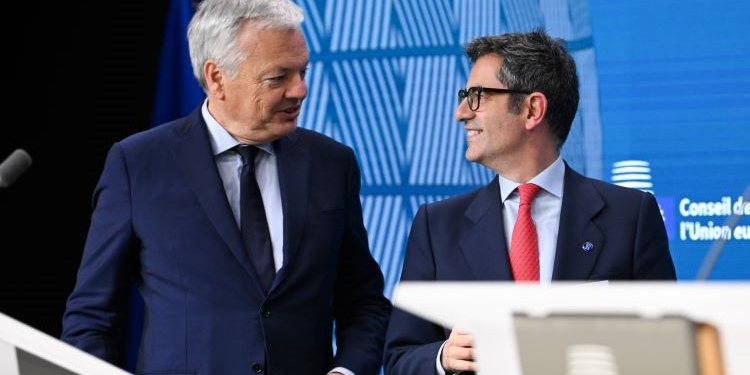 Bolaños reconoce que Bruselas tiene “preguntas” sobre la amnistía y dice que España responde a “todas”