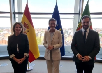 Madrid y Lisboa consiguen el apoyo de Bruselas a su propuesta para abaratar la electricidad