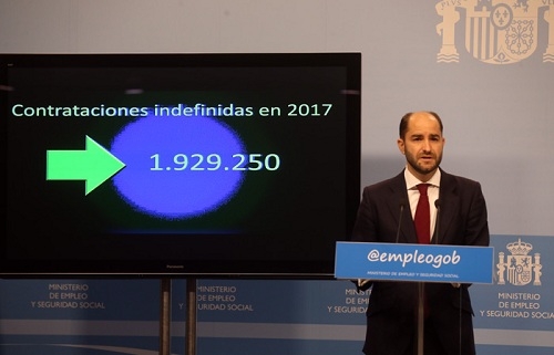 El paro registra en diciembre su mejor final de ejercicio en ocho años