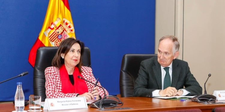 Robles aborda con Austin la ayuda solicitada por el ministro de Defensa ucraniano en Madrid