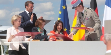 España se une al programa franco-alemán para el futuro caza europeo