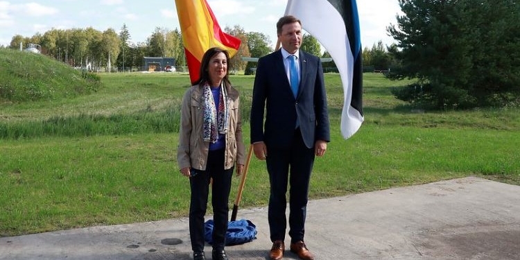 Robles ante el contingente en Estonia: “Todos los países de OTAN quieren militares españoles”