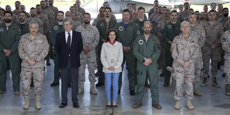 Robles visita en Lituania al contingente español implicado en la vigilancia fronteriza ante Rusia