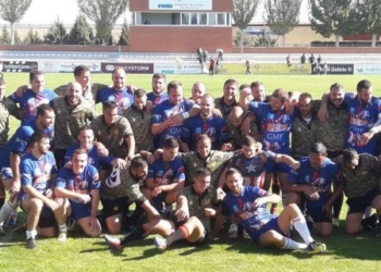 Las tropas francesas aplastan a las españolas… en rugby