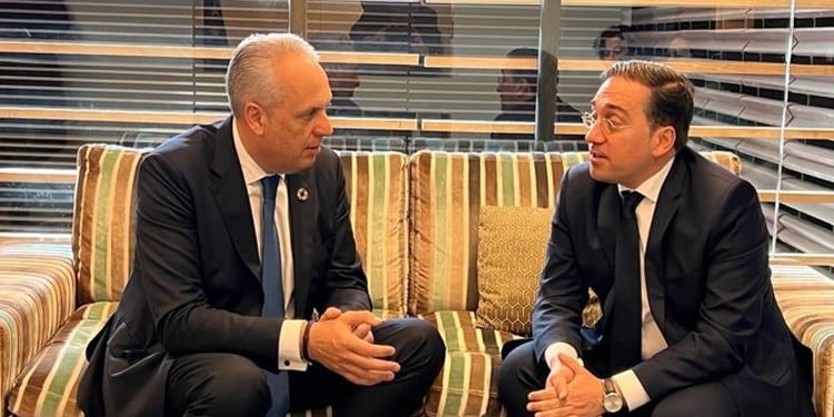 La visita del alcalde de San Roque a Picardo que molestó a Albares