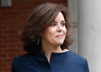 Sáenz de Santamaría presidirá la delegación española ante el Consistorio Cardenalicio