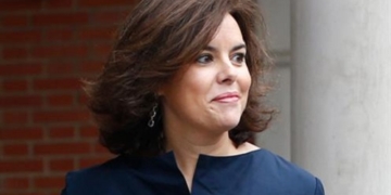 Sáenz de Santamaría presidirá la delegación española ante el Consistorio Cardenalicio