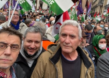 2.000 manifestantes frente a Exteriores contra el giro del Gobierno en el Sáhara