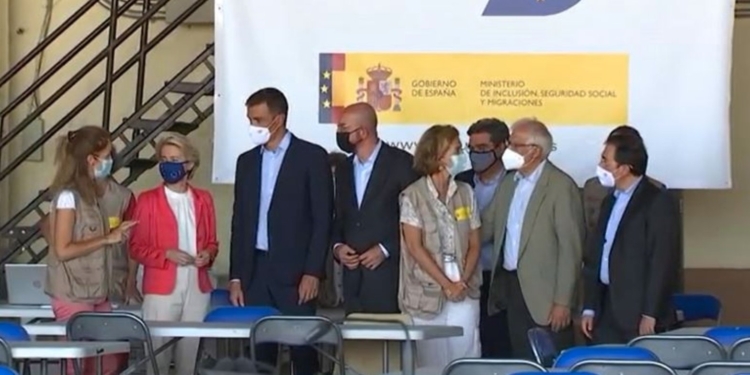 Sánchez afirma que España ha sido ejemplo de los valores de la UE en la evacuación de afganos