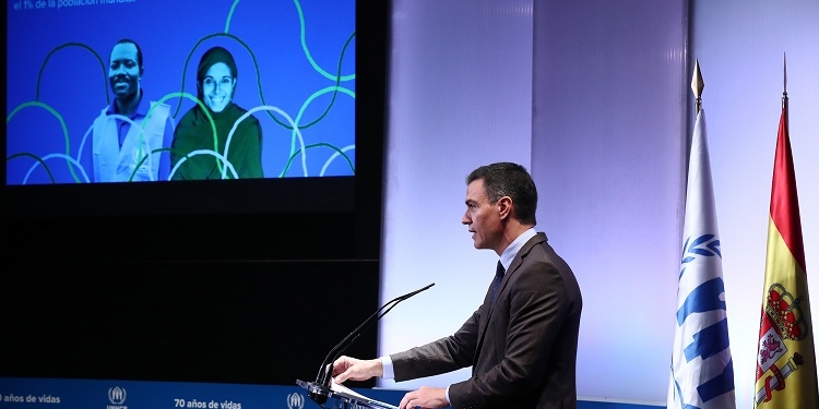 El Gobierno reservará dos millones de vacunas para “contextos humanitarios”