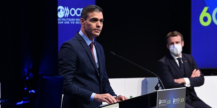 Sánchez anuncia un plan de movilidad internacional de la OCDE tras el COVID-19