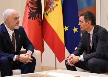 Sánchez afirma que Albania es “un modelo” para los otros países candidatos a la UE