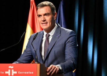 Sánchez ensalza la “pluralidad lingüística” española tras el frenazo europeo a las lenguas cooficiales