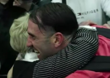 El español liberado en Irán y su madre elogian al embajador Losada: “Se ha portado como un padre”