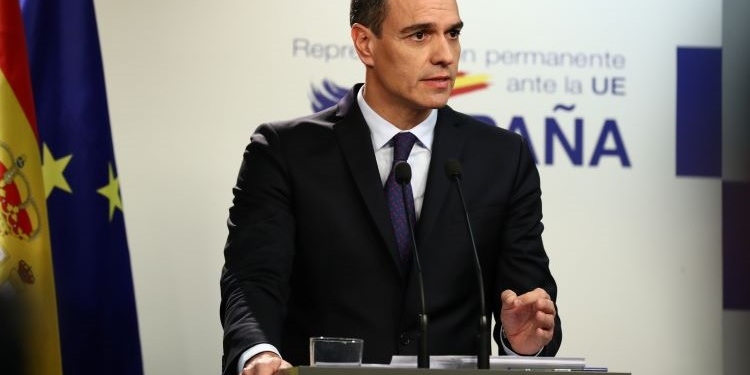 Sánchez destaca el nuevo mandato de los 27 para alcanzar un acuerdo sobre los precios del gas
