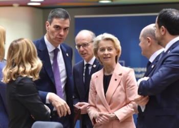 Sánchez advierte en Bruselas de la necesidad de “aumentar la capacidad de disuasión y defensa” de la UE