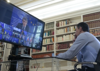 Sánchez reclama un acuerdo urgente al Consejo Europeo, que vuelve a citarse en julio