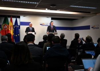 España y Portugal entregan a Bruselas su propuesta para abaratar la electricidad