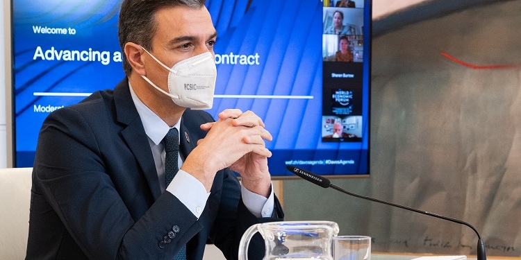 Sánchez defiende en el Foro de Davos sus medidas para superar la crisis del COVID