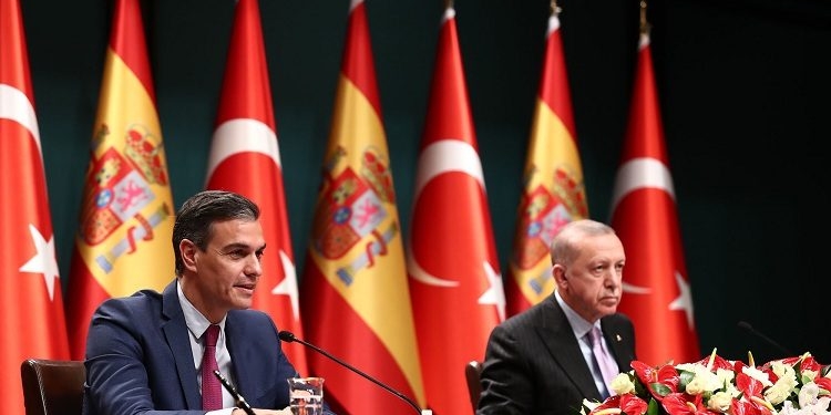 Alternativas: El choque entre Francia y Turquía puede reforzar a España en el Mediterráneo