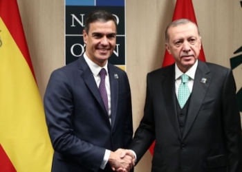 Erdogan pide a Sánchez que la Presidencia española reactive el proceso de adhesión de Turquía