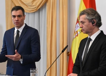 Sánchez y el primer ministro de Eslovenia acuerdan la primera cumbre bilateral antes del verano
