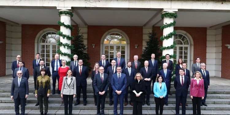 La industria farmacéutica mundial anuncia que invertirá 8.000 millones en España