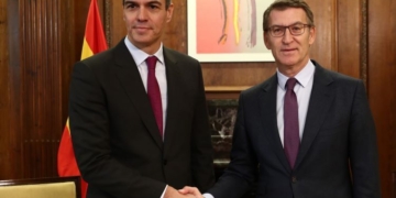 Bruselas estudia la solicitud para supervisar la renovación del CGPJ pactada por Sánchez y Feijóo
