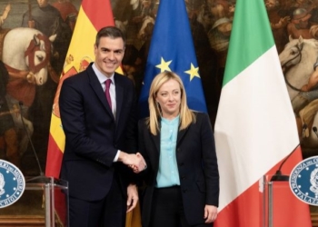 Sánchez y Meloni sortean diferencias y abordan la “dimensión exterior” del pacto migratorio europeo