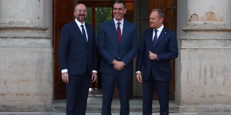 Sánchez pide que la futura Agenda Estratégica de la UE priorice el bienestar “sin desatender la defensa”