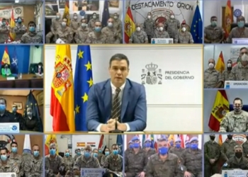 Sánchez expresa “reconocimiento y gratitud” a los militares españoles en el exterior