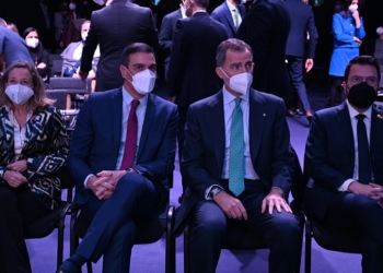 El Rey y Sánchez inauguran el MWC en “unos dramáticos momentos para Europa”