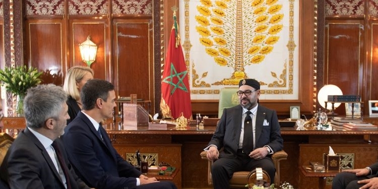 Sánchez acuerda con Mohamed VI viajar en breve a Rabat y Albares cancela la visita que iba a hacer hoy