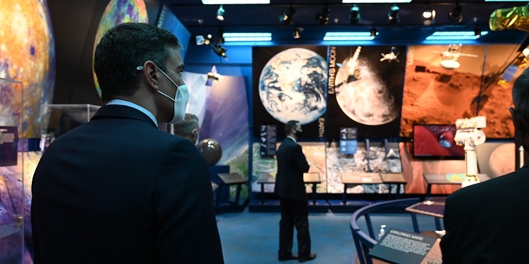 Sánchez defiende en EEUU la importancia del español, “la lengua más viva del mundo”