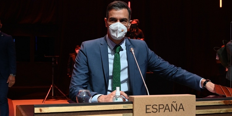 Sánchez pide que la UE no deje que EE UU lidere el debate sobre las vacunas