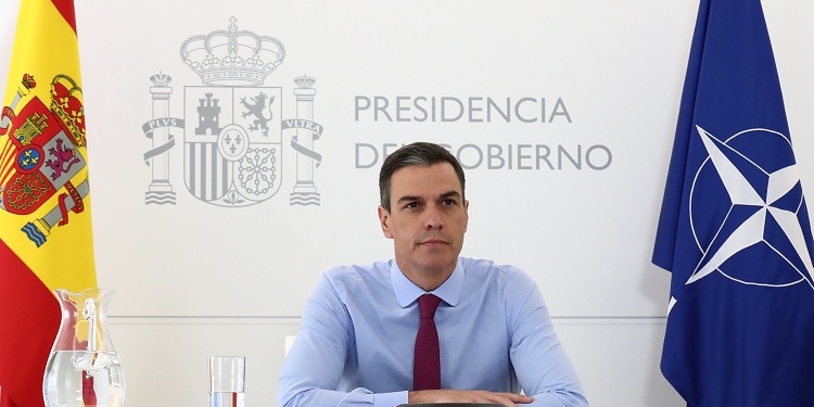 Stoltenberg agradece a Sánchez la contribución de España a la OTAN