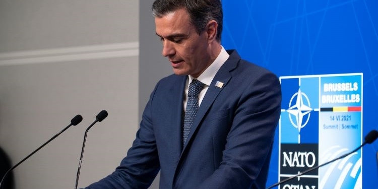 El Congreso aprueba, con el rechazo de Podemos, una moción del PP y PSOE a favor de la OTAN