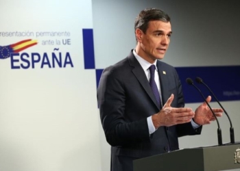 Sánchez admite en Bruselas que lo de China “no es un plan de paz” pero “tiene puntos de interés”