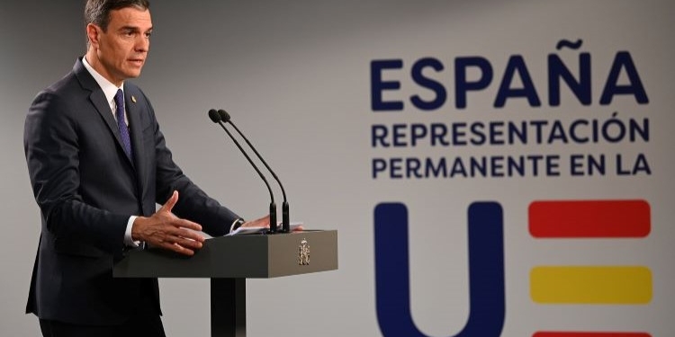 Sánchez escenifica en Bruselas el arranque de la quinta Presidencia española de la UE