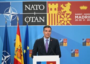 Sánchez pretende alcanzar el 2% para Defensa en 2029 con el apoyo de Feijóo y el rechazo de Podemos