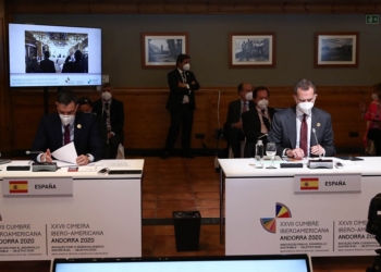 El Rey y Sánchez conmemoran en Madrid el 30 aniversario de las Cumbres Iberoamericanas