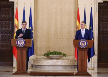 Sánchez recibe el apoyo de Rumanía para impulsar las interconexiones energéticas en la UE