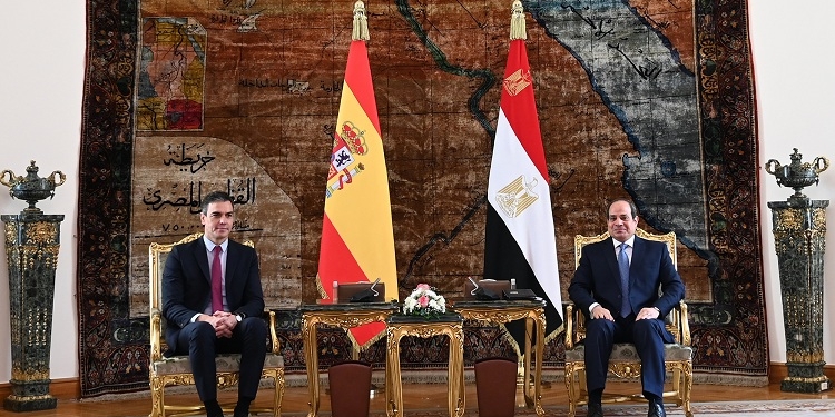España y Egipto se comprometen a aumentar sus relaciones económicas y comerciales