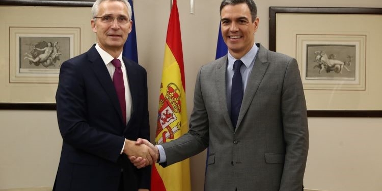 Sánchez asegura a la OTAN que España ha aportado 270 millones a la UE para ayuda militar a Ucrania
