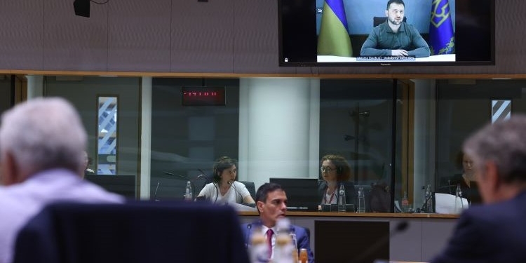 Sánchez viaja a Kyiv para estrenar la Presidencia europea y agilizar la adhesión de Ucrania