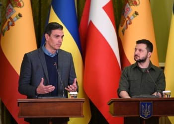 Sánchez habla con Zelenski y le expresa el apoyo al ingreso de Ucrania en la UE