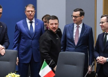 Sánchez reclama ante Zelenski el respaldo internacional al plan de paz ucraniano